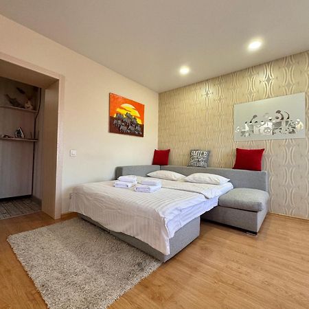 Apartpoltava Затишна 1-Кімнатна Студія,Новобудова В Самому Центрі Міста, Банківський Чек Buitenkant foto