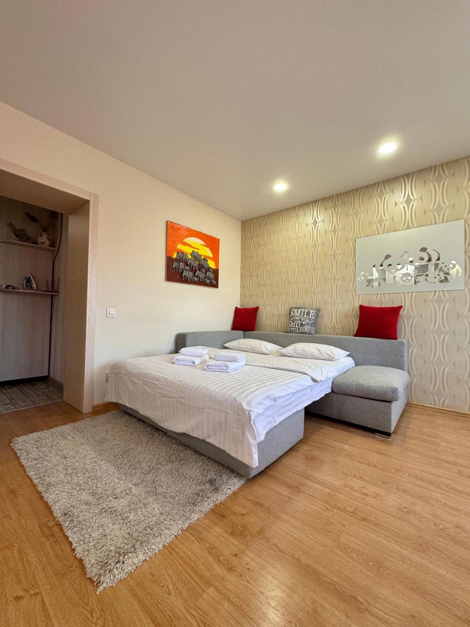 Apartpoltava Затишна 1-Кімнатна Студія,Новобудова В Самому Центрі Міста, Банківський Чек Buitenkant foto